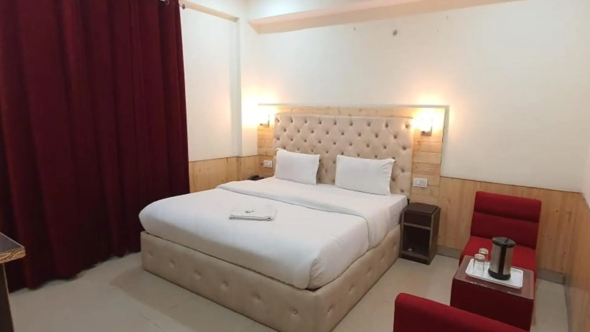 **  The Royal Vista Hotel Shimla India