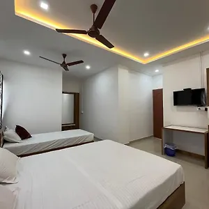 The Grand India